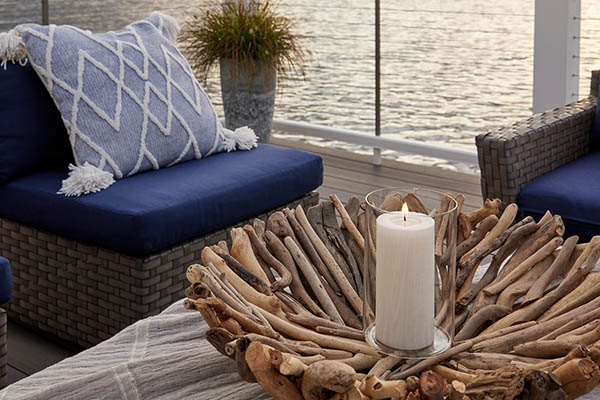 Deck design ideas and deck railing ideas for a coastal style